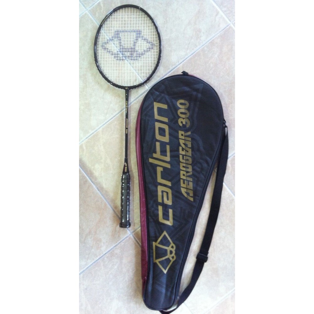 CARLETON Aerogear 300 Badminton racquet NEW with Cover